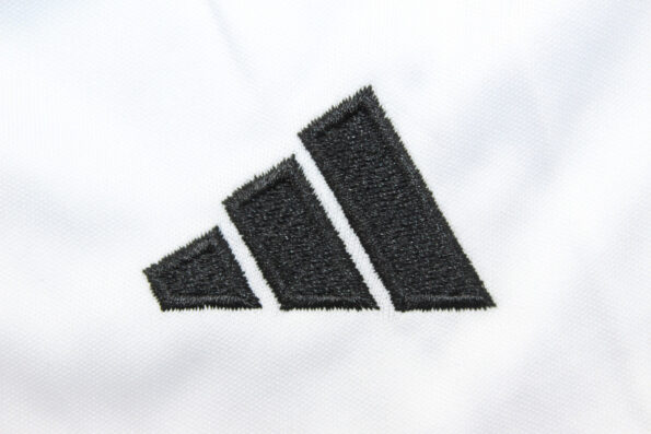 63a6fe27